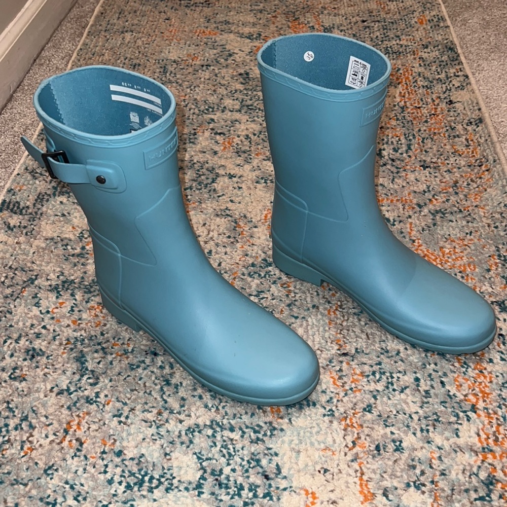 Hunter Original Refined Short Waterproof Rain Boot - Arctic Mint - Women Size 8